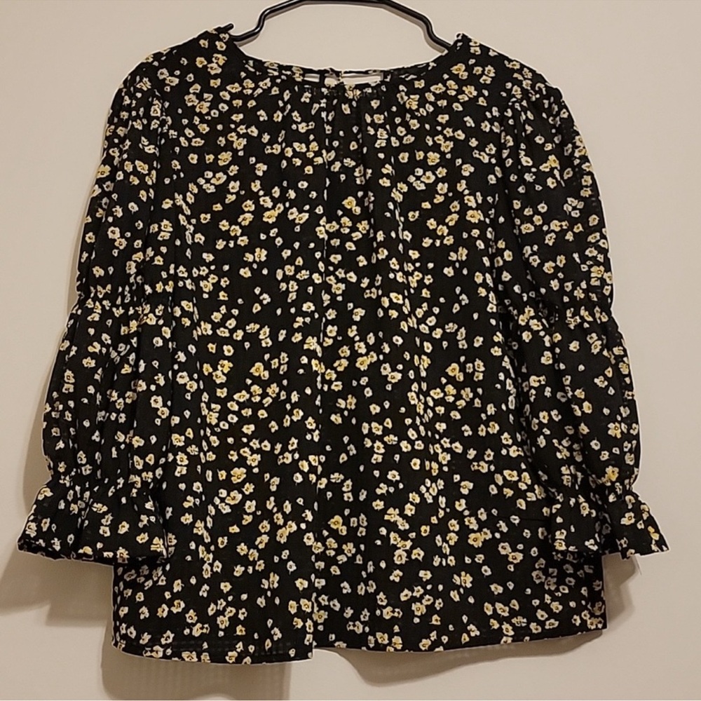 Who What Wear Blouse with Yellow Flowers, M